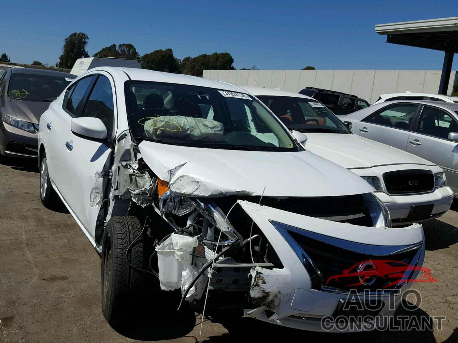 NISSAN VERSA 2015 - 3N1CN7AP1FL931883