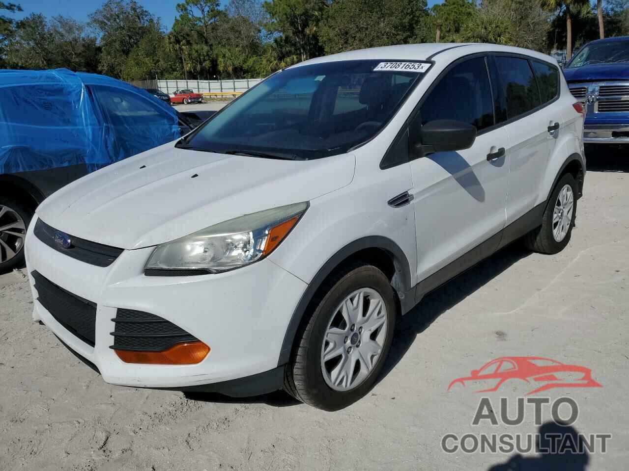 FORD ESCAPE 2015 - 1FMCU0F79FUA37440