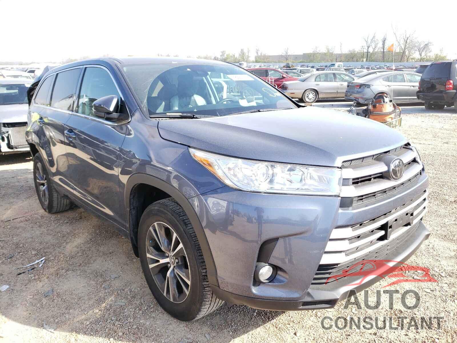 TOYOTA HIGHLANDER 2018 - 5TDBZRFH2JS905029