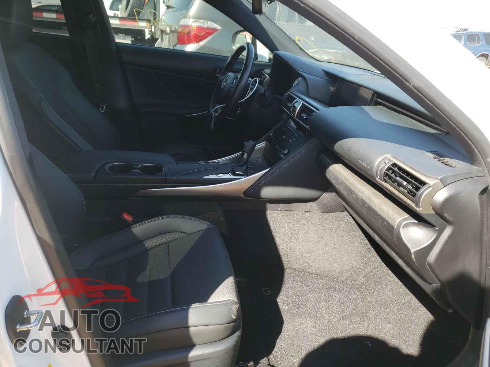 LEXUS IS 2017 - JTHCM1D21H5016434
