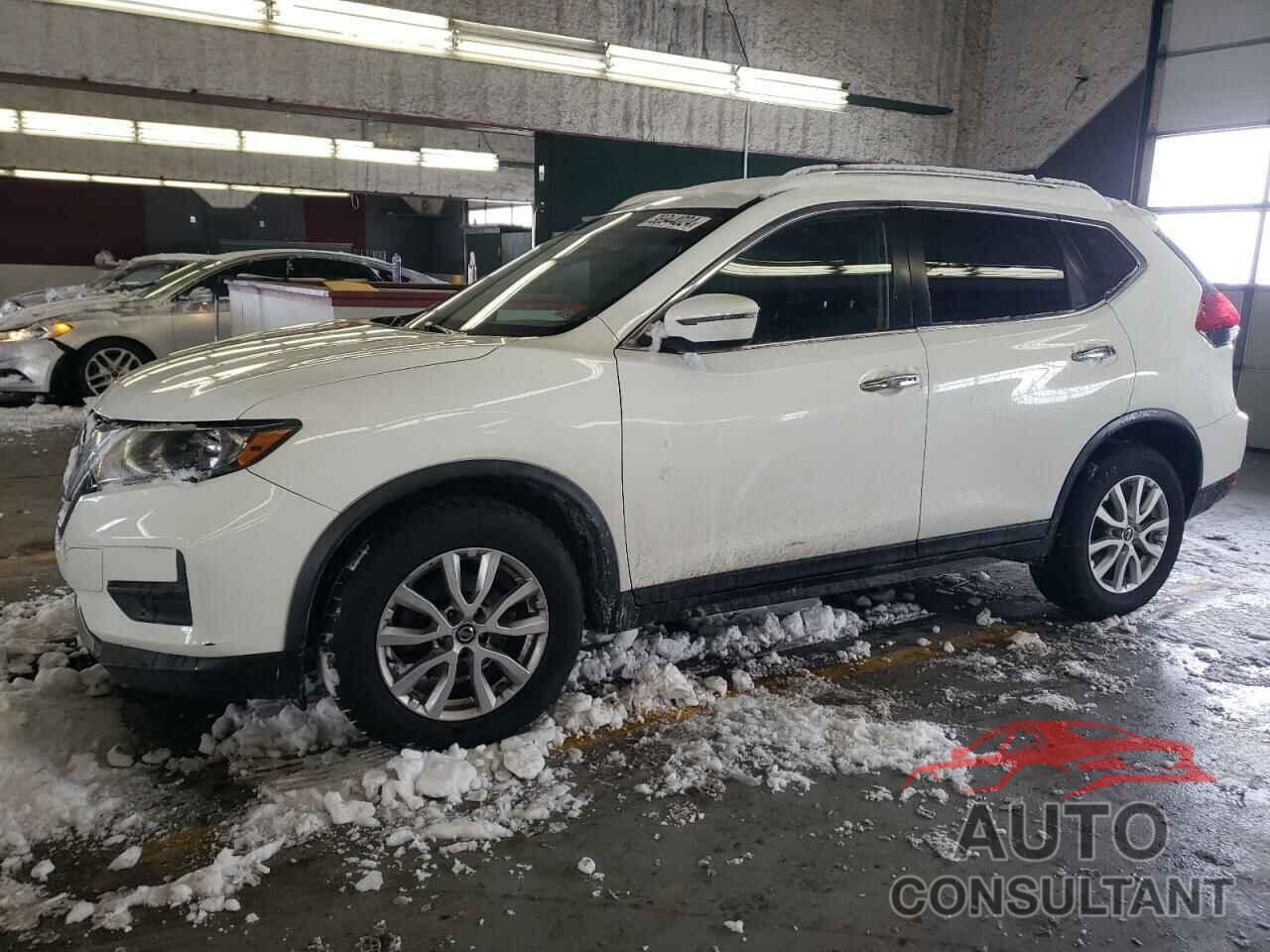 NISSAN ROGUE 2018 - KNMAT2MTXJP584394