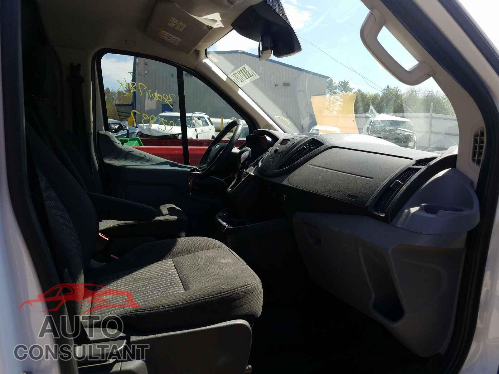FORD TRANSIT CO 2017 - 1FTYR1YMXHKB11046