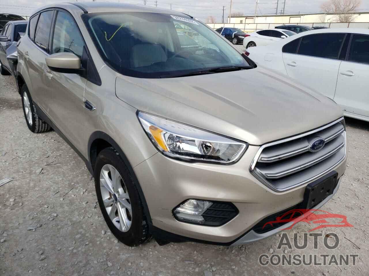 FORD ESCAPE 2017 - 1FMCU0G9XHUE35307