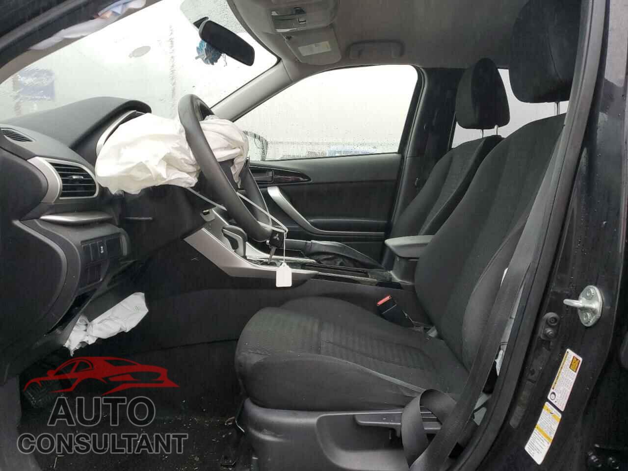 MITSUBISHI ECLIPSE 2018 - JA4AT3AA0JZ038890