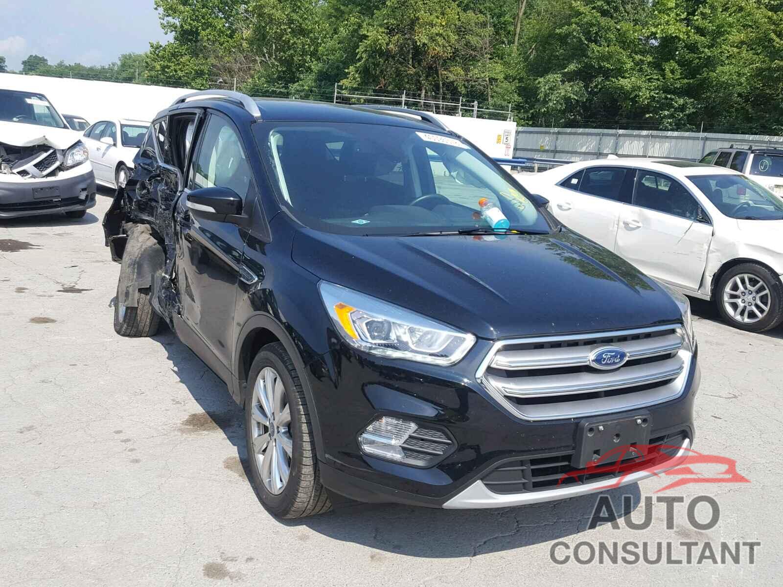 FORD ESCAPE 2017 - 1FMCU9JD3HUC93853