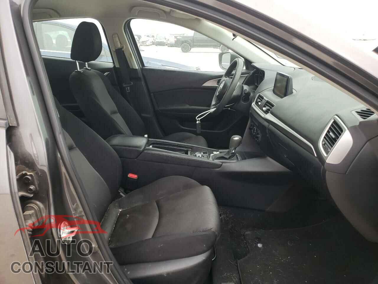 MAZDA 3 2017 - 3MZBN1U74HM116332