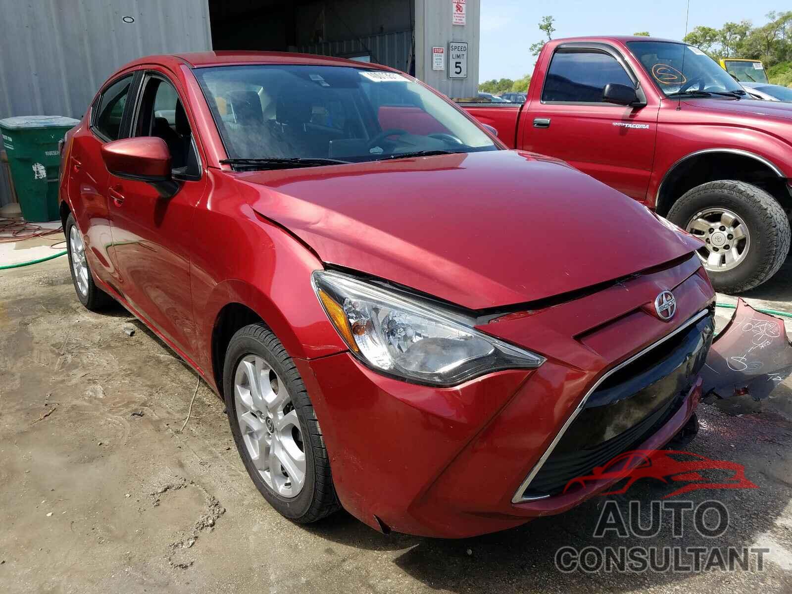 TOYOTA SCION 2016 - 3MYDLBZV4GY134000