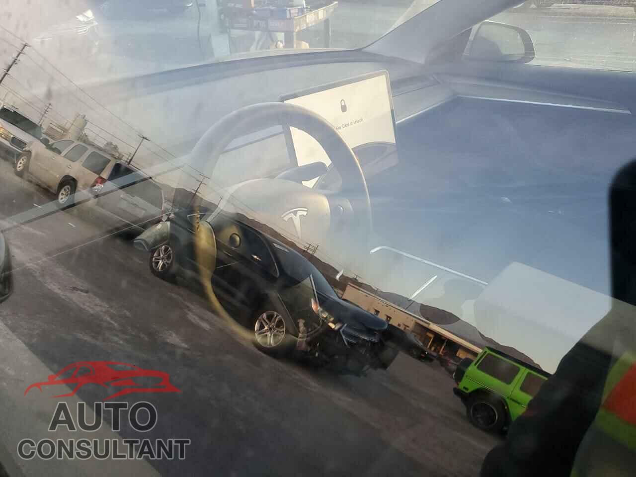 TESLA MODEL 3 2022 - 5YJ3E1EA6NF350098