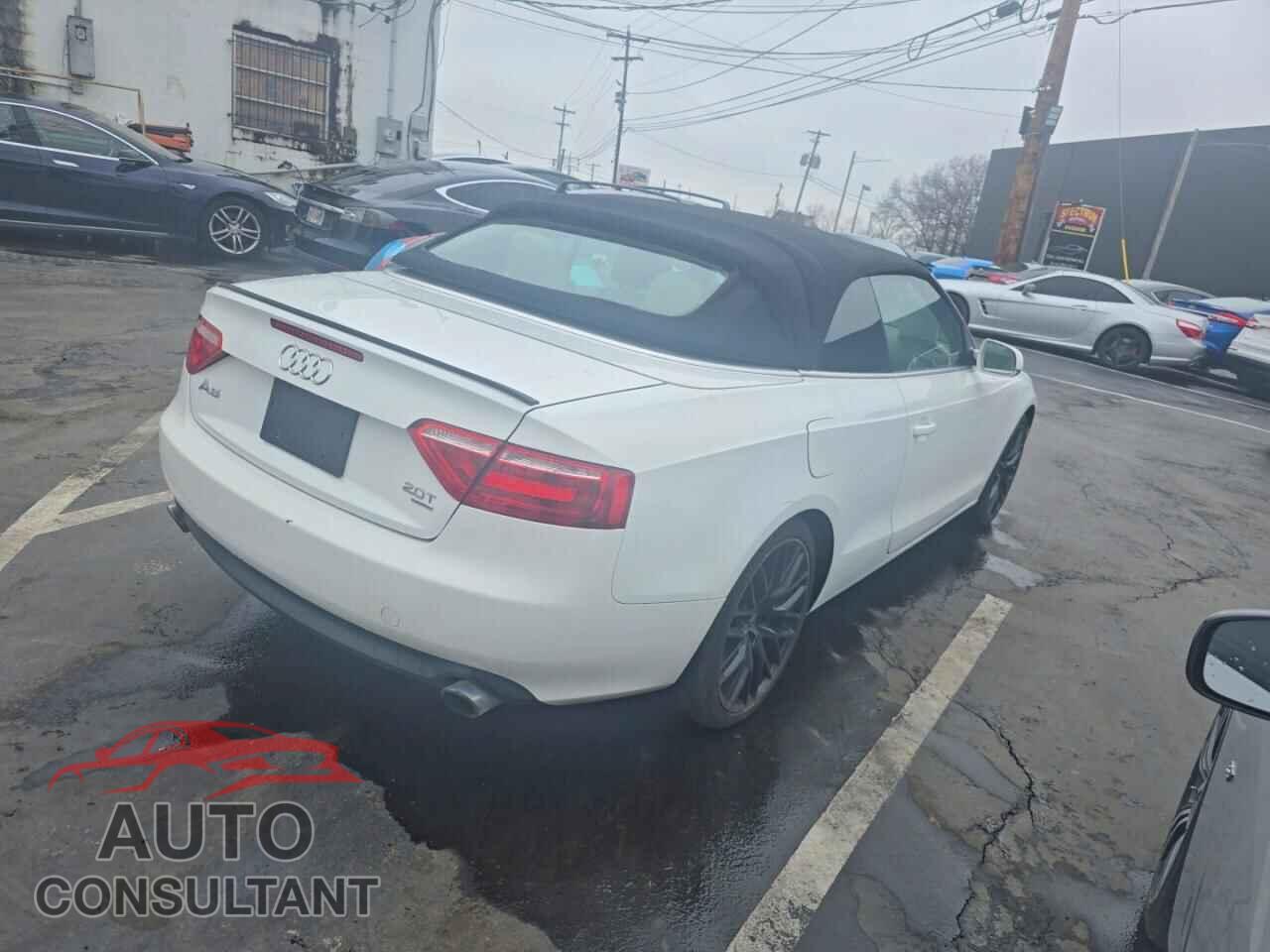 AUDI A5 2012 - WAUCFAFH1CN001189