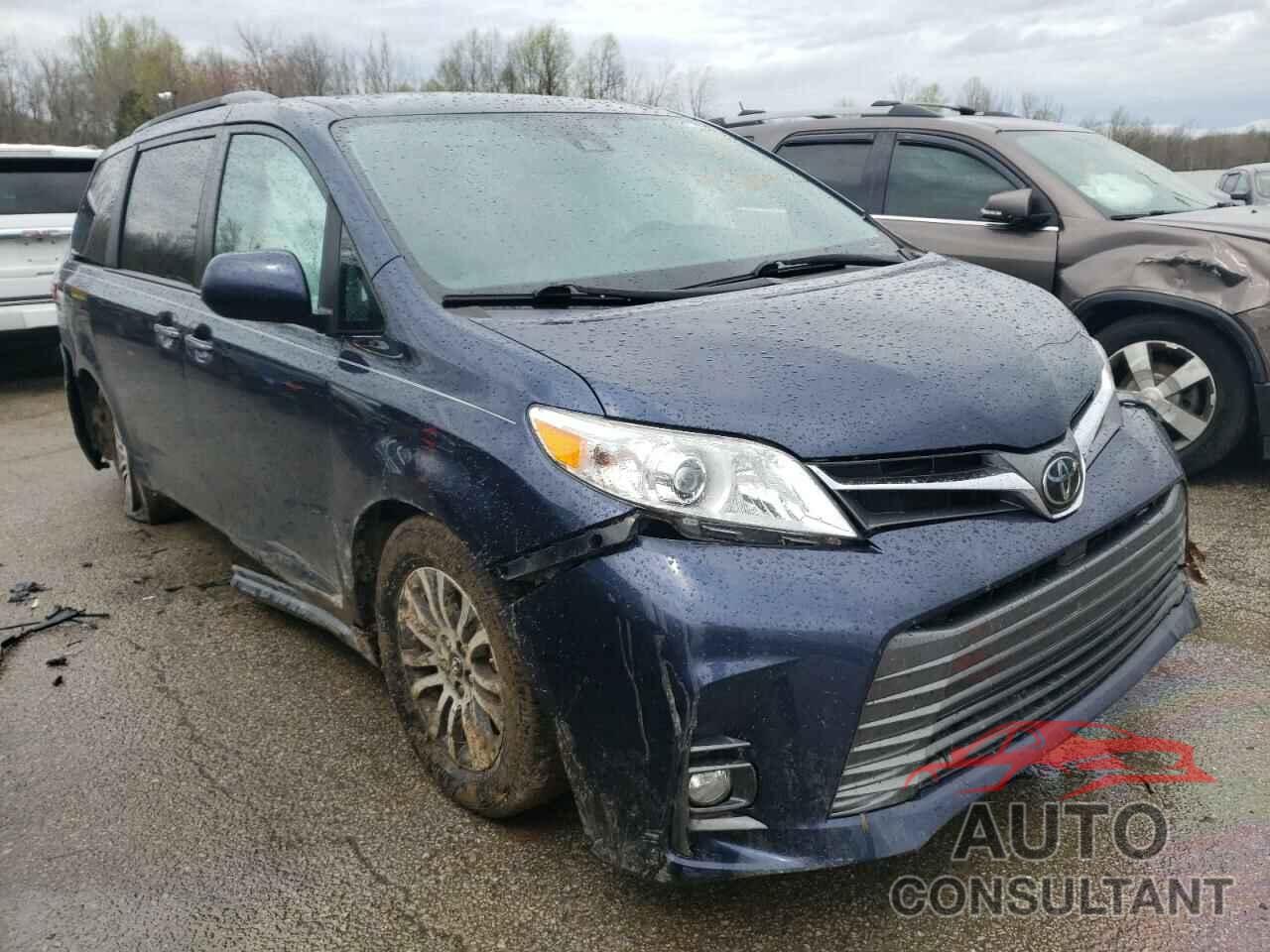 TOYOTA SIENNA 2019 - 5TDYZ3DC9KS002831