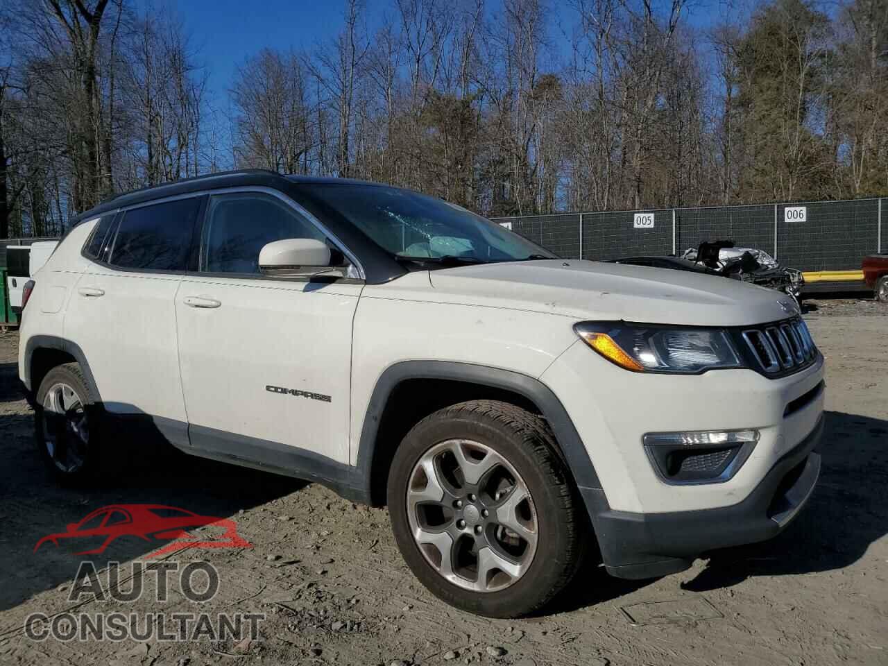 JEEP COMPASS 2018 - 3C4NJDCB6JT190575