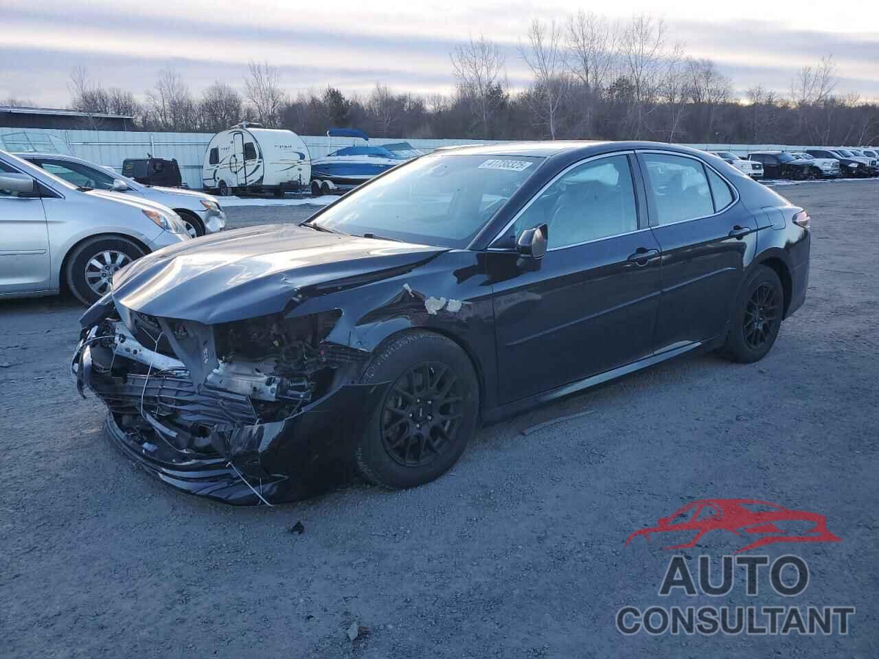 TOYOTA CAMRY 2018 - 4T1B11HK8JU075357
