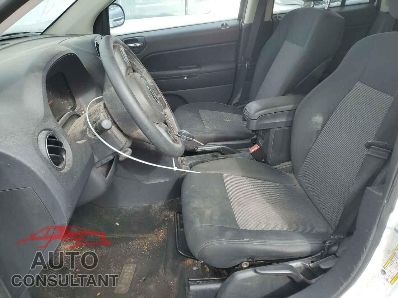 JEEP COMPASS 2012 - 1C4NJCEBXCD636677