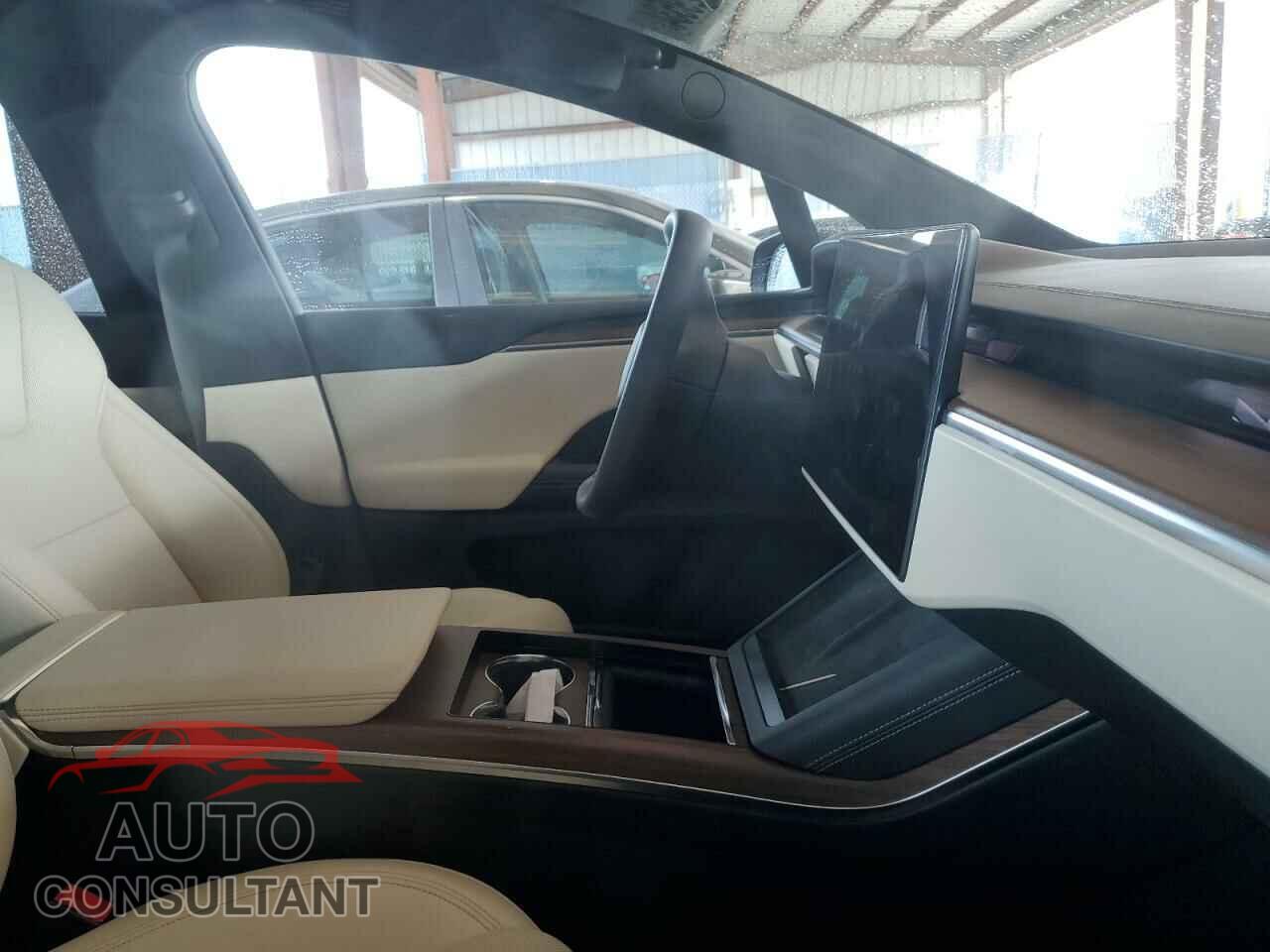 TESLA MODEL X 2023 - 7SAXCAE57PF367606