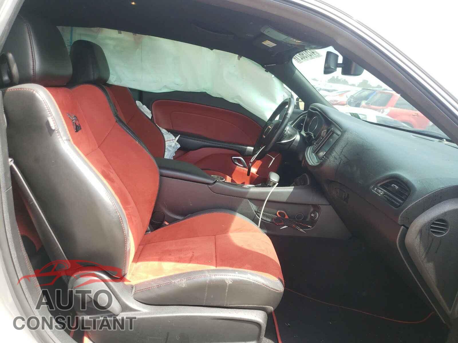 DODGE CHALLENGER 2019 - 2C3CDZFJ9KH625392