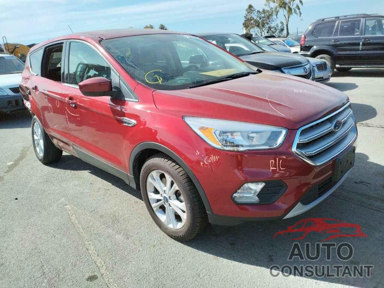 FORD ESCAPE 2017 - 1FMCU9GD8HUE74776