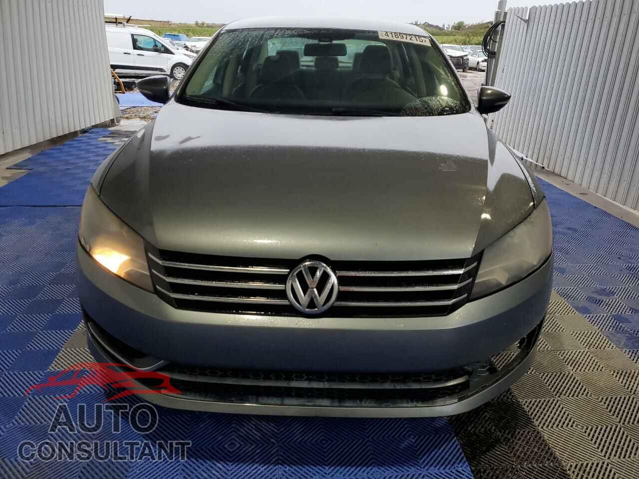 VOLKSWAGEN PASSAT 2012 - 1VWAP7A3XCC061549