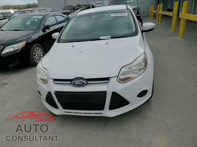 FORD FOCUS 2014 - 1FADP3F28EL228833