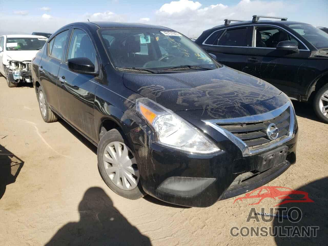 NISSAN VERSA 2017 - 3N1CN7AP5HL829893