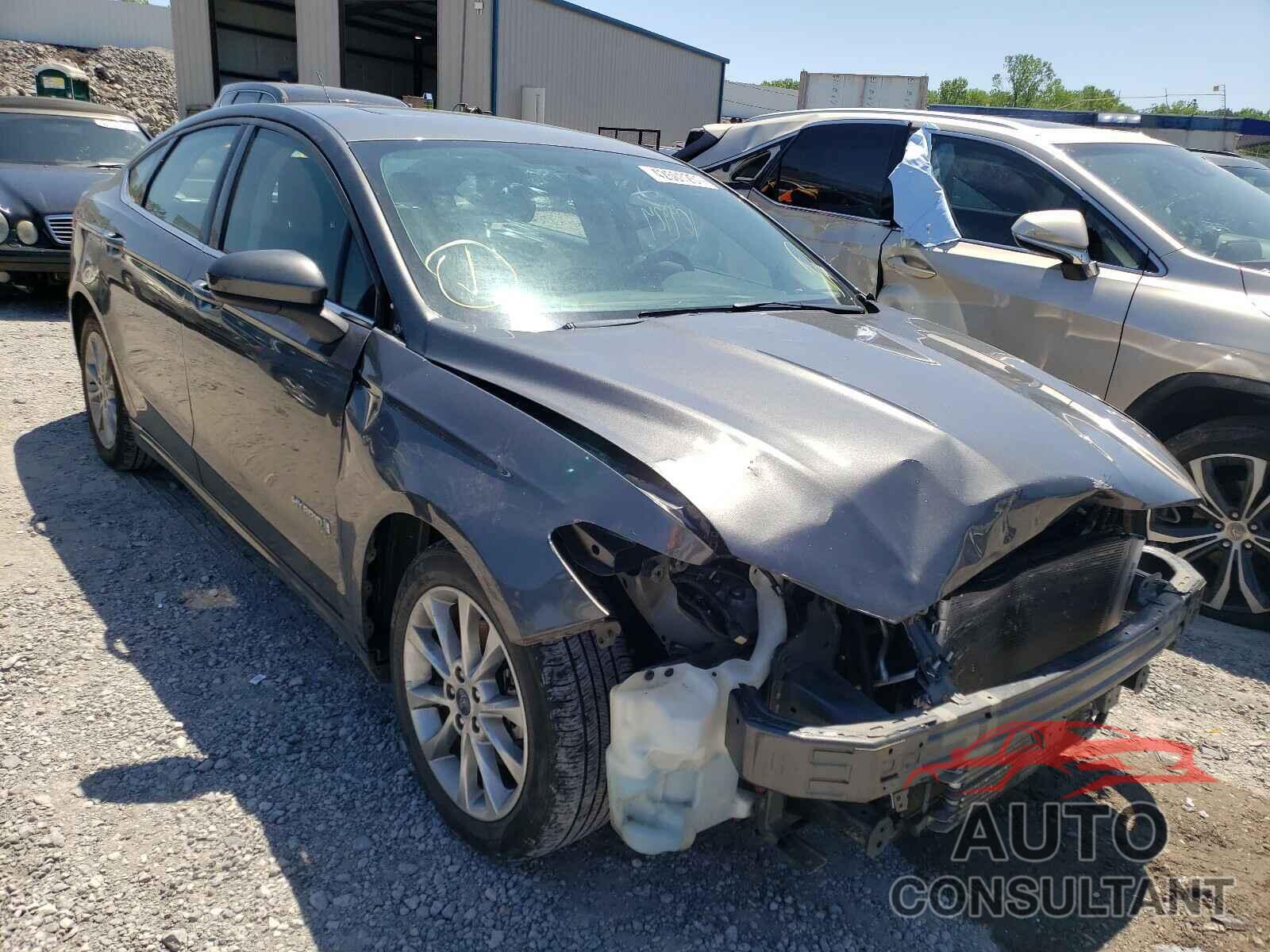FORD FUSION 2017 - 3FA6P0LU3HR300072
