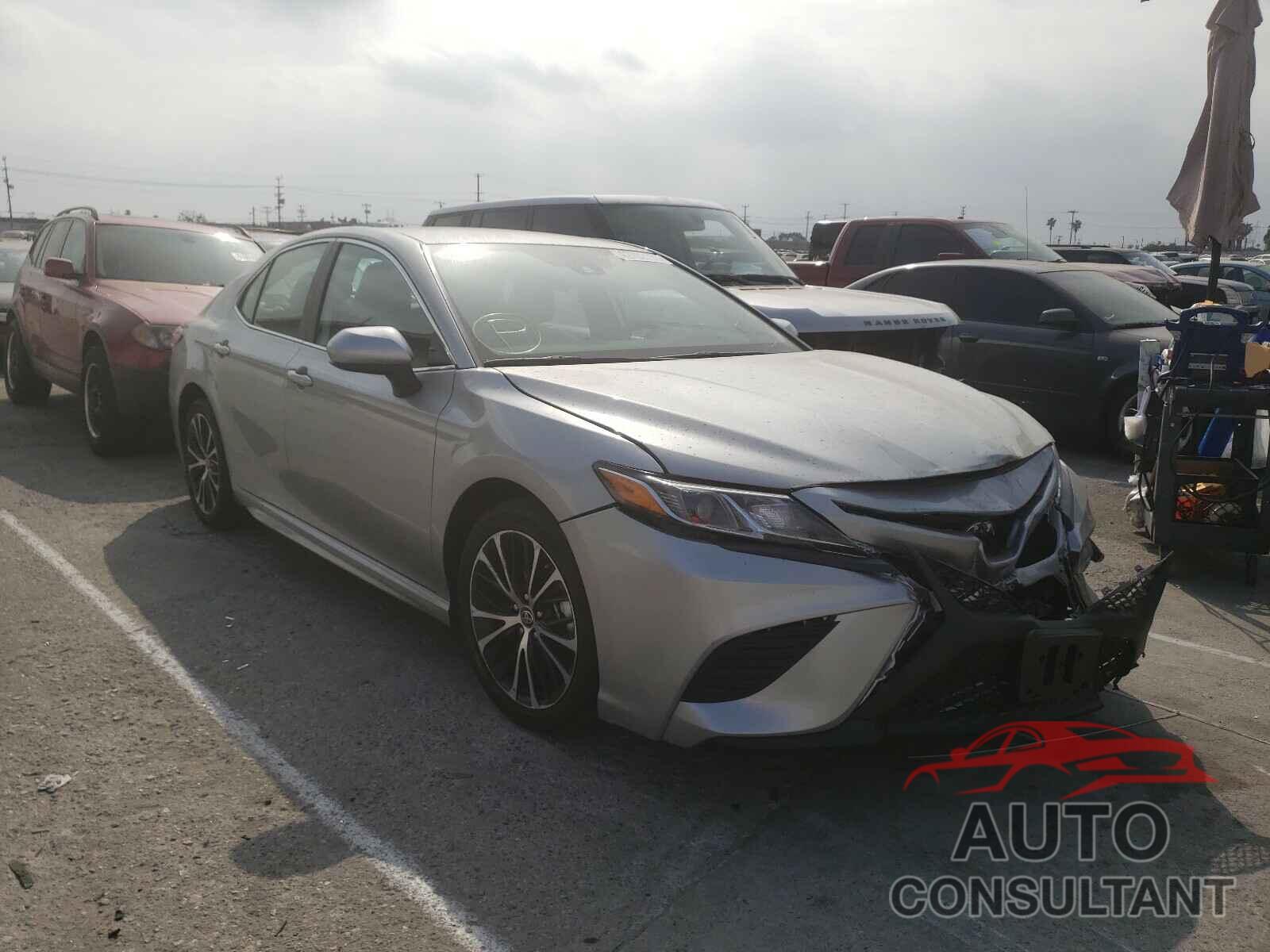 TOYOTA CAMRY 2020 - 4T1G11AK0LU981070