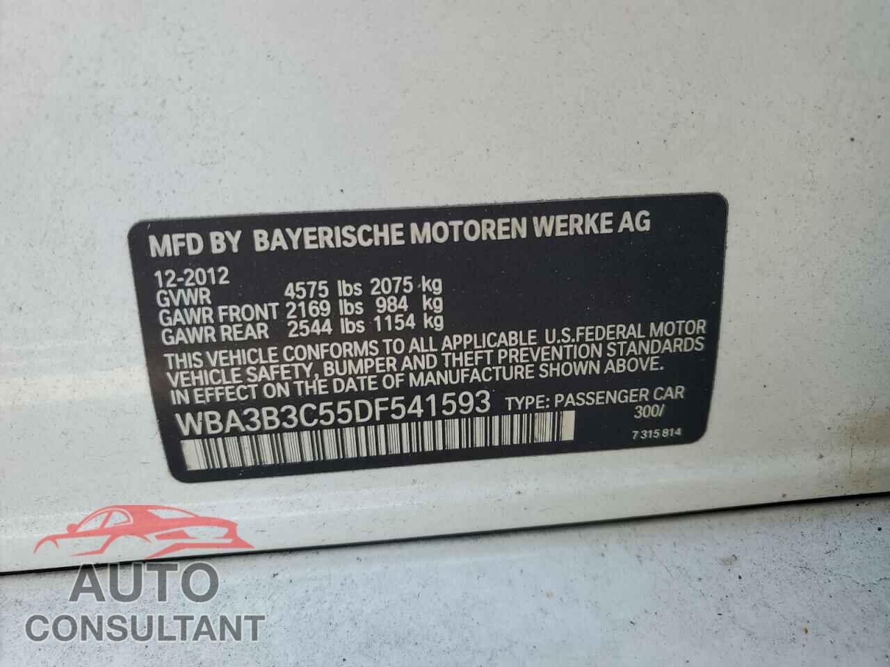 BMW 3 SERIES 2013 - WBA3B3C55DF541593