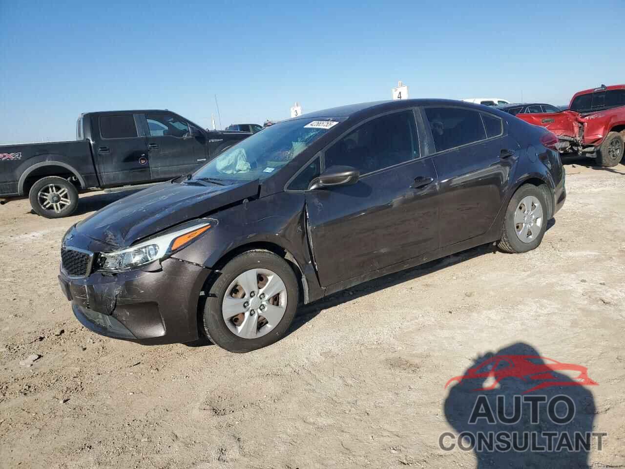 KIA FORTE 2018 - 3KPFL4A74JE164199