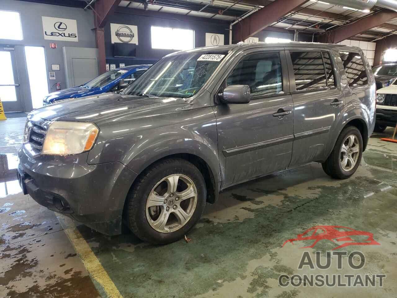 HONDA PILOT 2013 - 5FNYF4H52DB005586