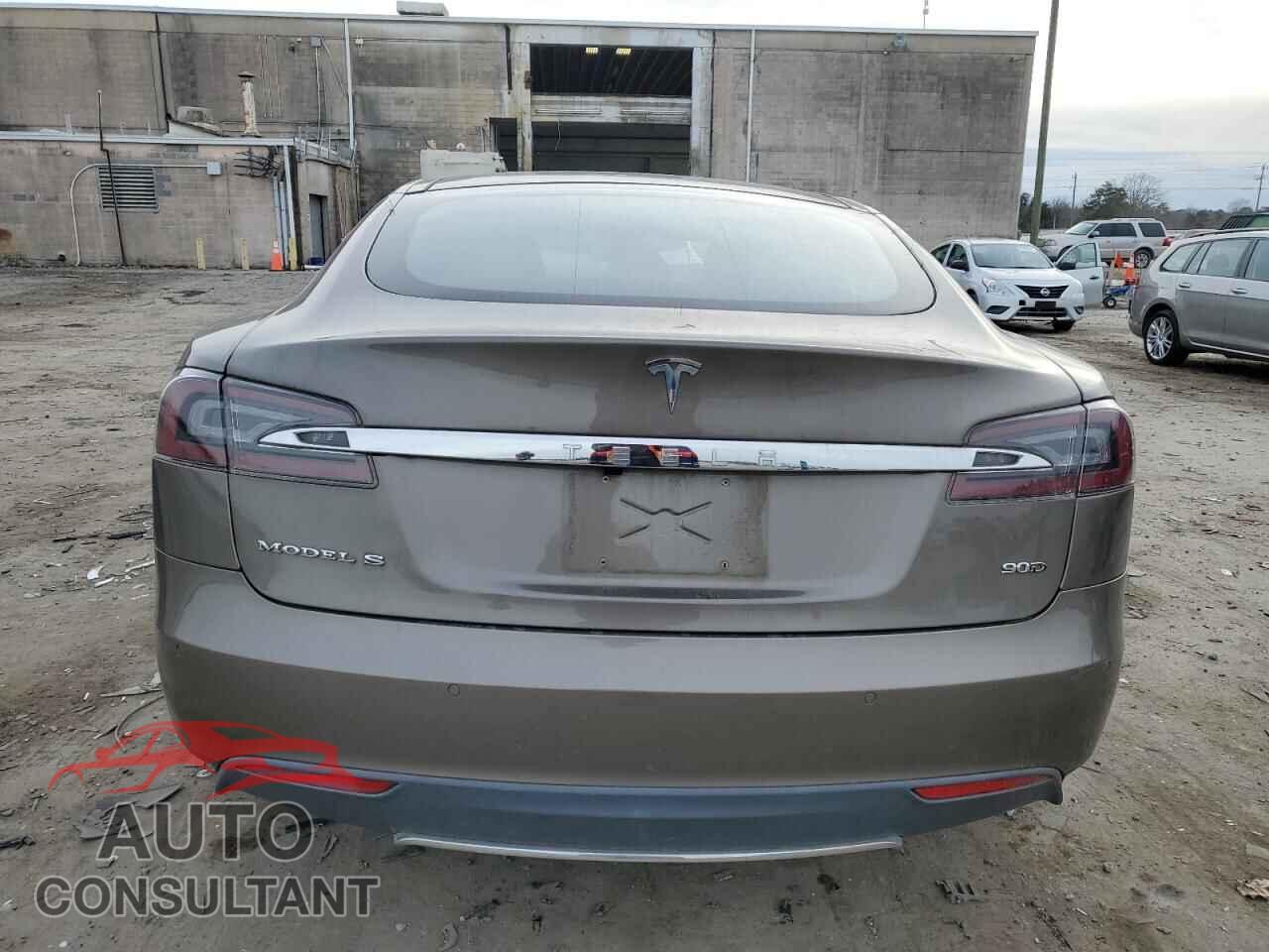 TESLA MODEL S 2015 - 5YJSA1V25FF099690