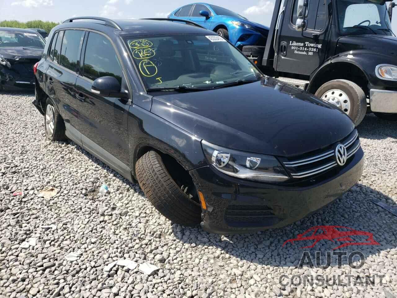 VOLKSWAGEN TIGUAN 2016 - WVGAV7AXXGW602529