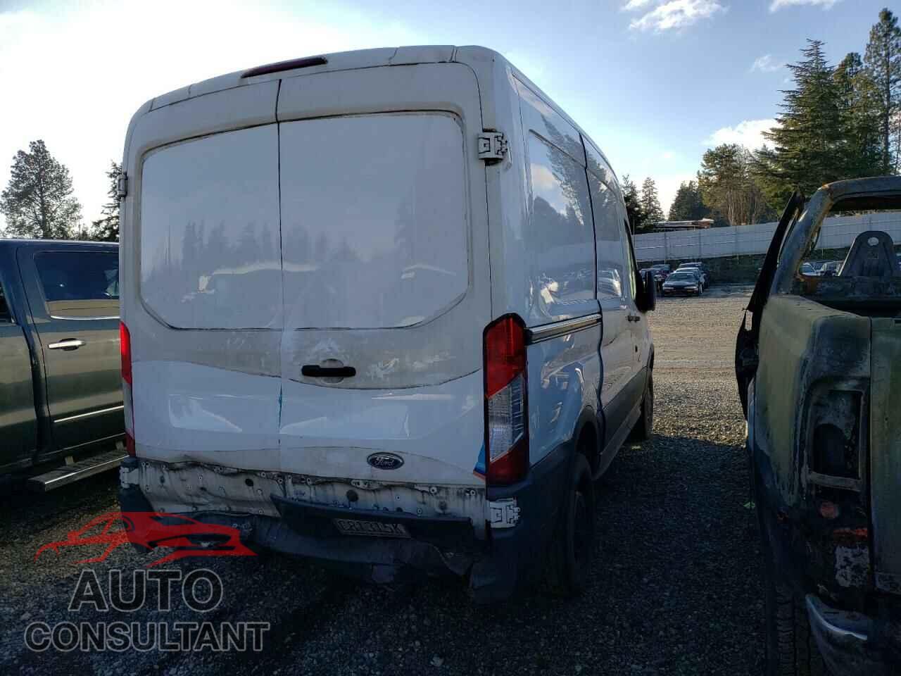 FORD TRANSIT 2017 - 1FTYR1CM1HKB21407