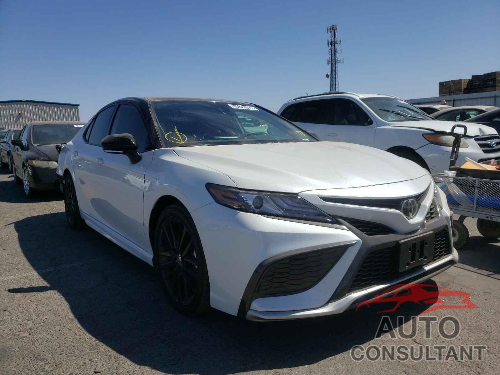 TOYOTA CAMRY 2021 - 4T1K61BK6MU029234