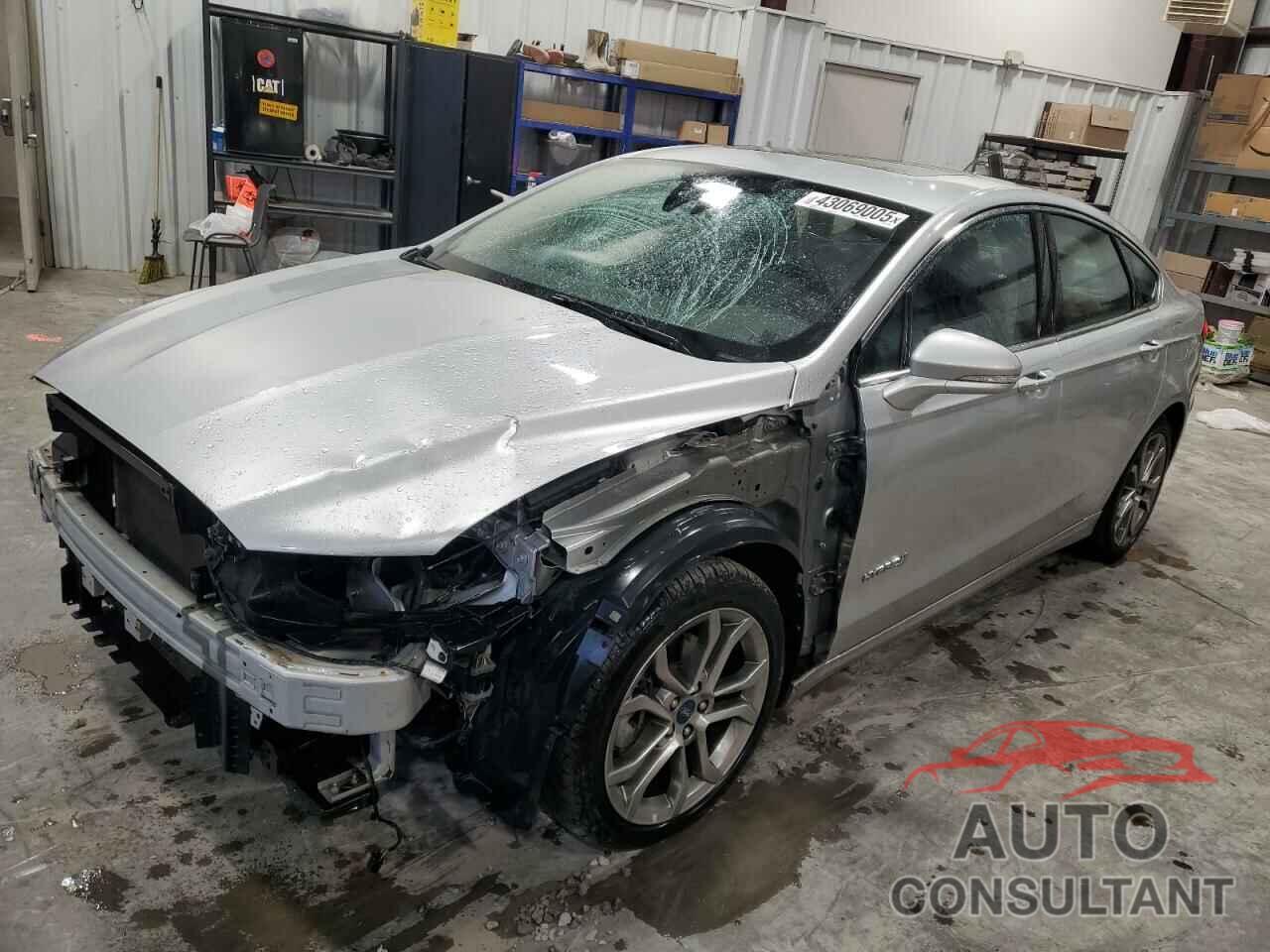 FORD FUSION 2019 - 3FA6P0RU3KR118693