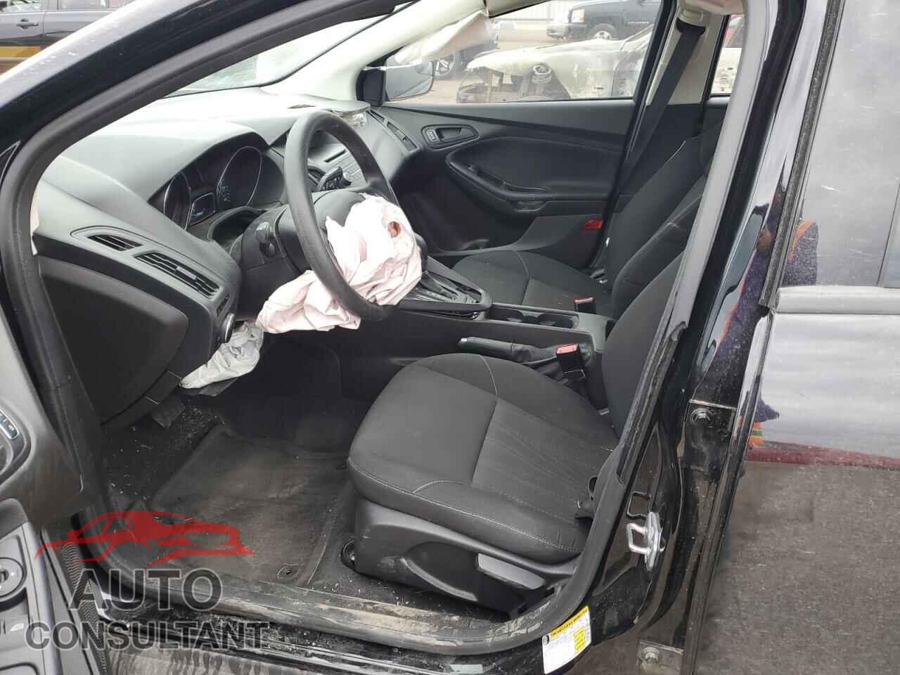 FORD FOCUS 2016 - 1FADP3E25GL361246