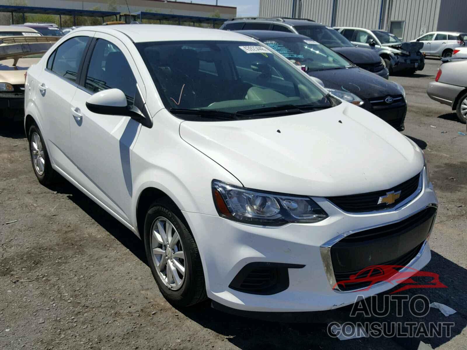 CHEVROLET SONIC 2017 - 1G1JD5SG3H4131761