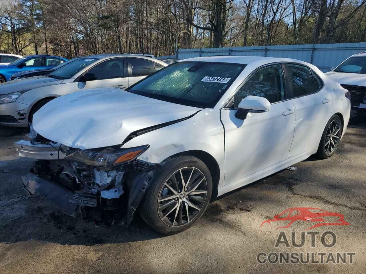 TOYOTA CAMRY 2022 - 4T1G11AK7NU662932