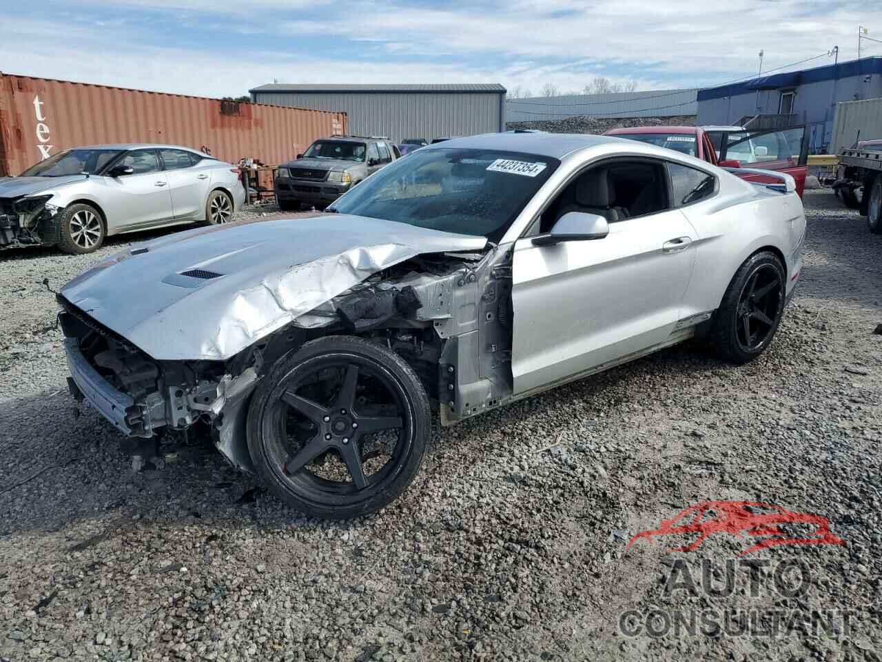 FORD MUSTANG 2018 - 1FA6P8CF4J5120978