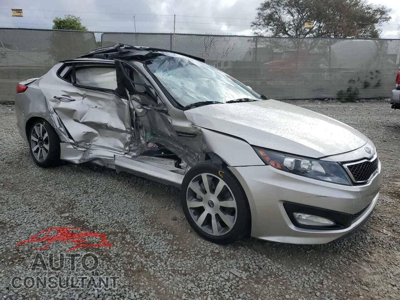KIA OPTIMA 2011 - KNAGR4A69B5125029