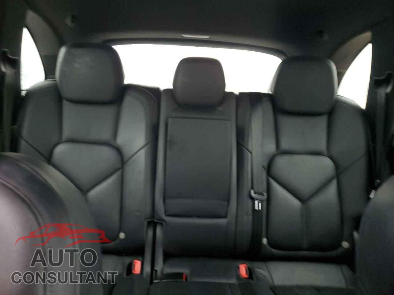 PORSCHE CAYENNE 2013 - WP1AA2A29DLA19386