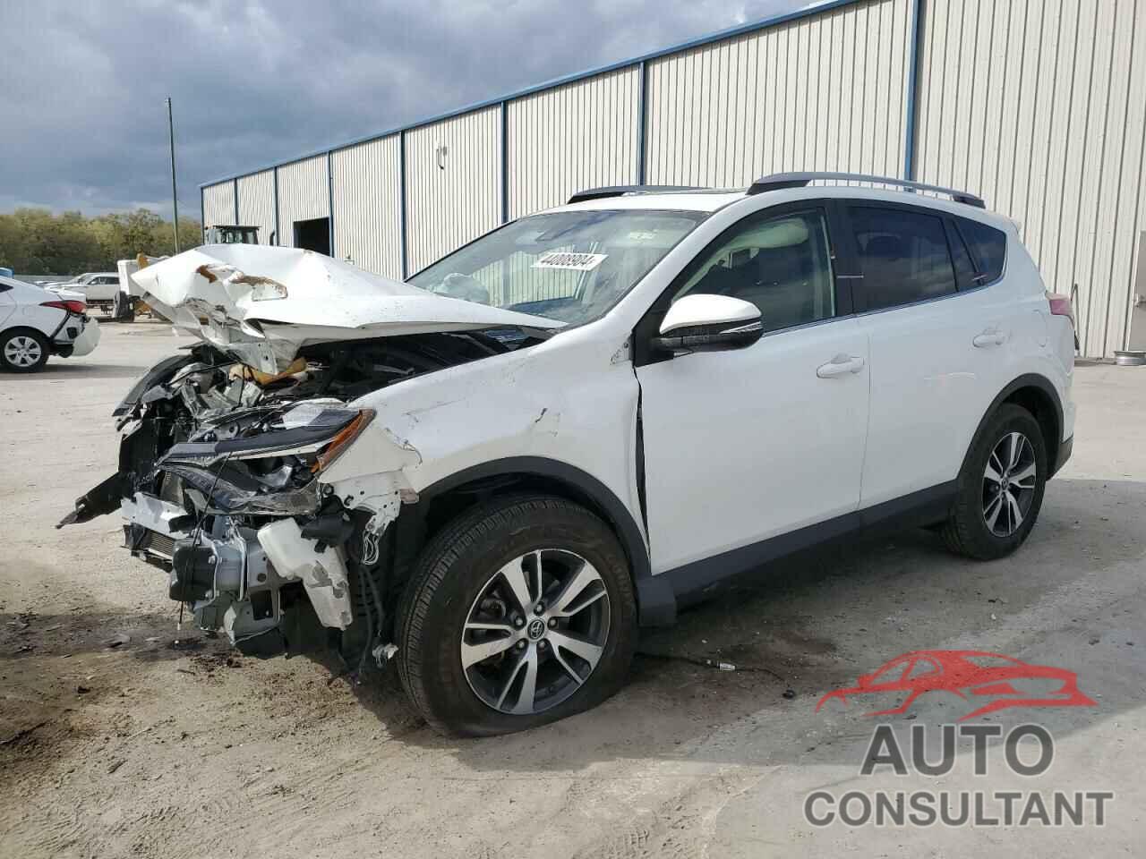 TOYOTA RAV4 2018 - JTMWFREV4JJ729857