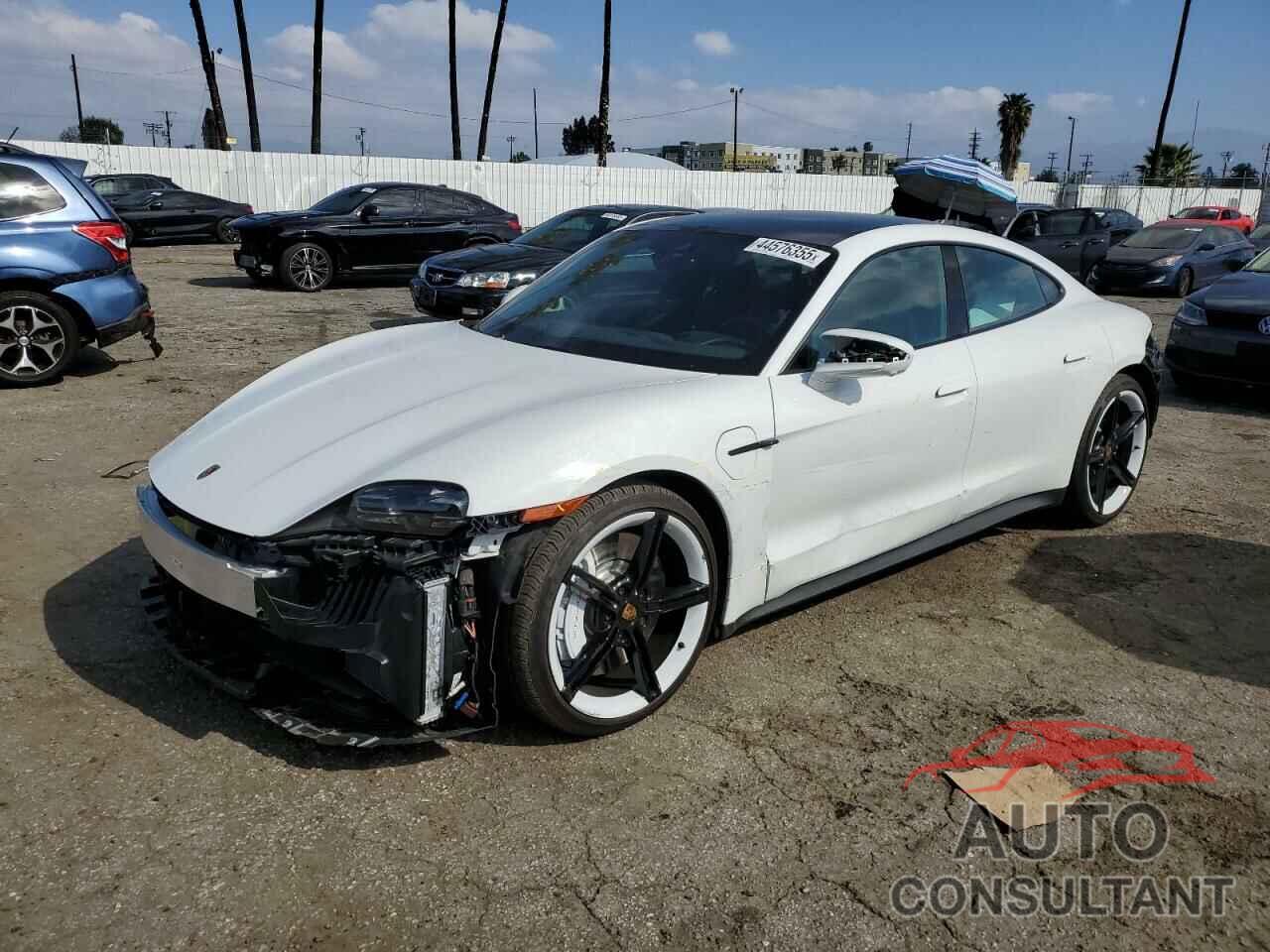 PORSCHE TAYCAN 2024 - WP0AA2Y1XRSA12641