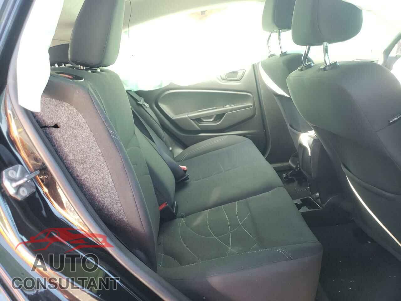 FORD FIESTA 2017 - 3FADP4EJ0HM145799