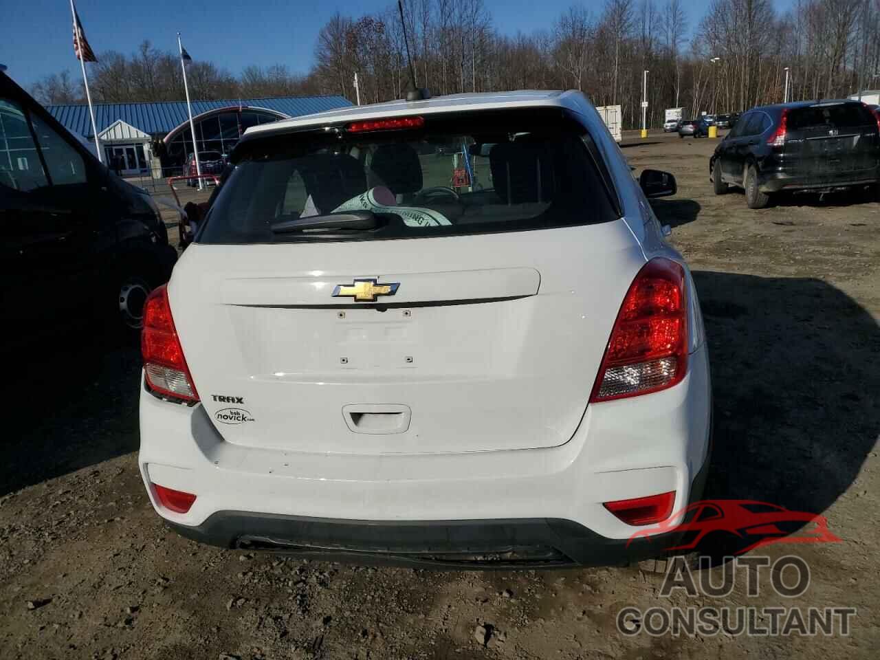 CHEVROLET TRAX 2017 - 3GNCJKSB4HL265238