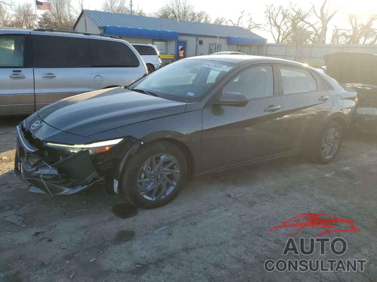 HYUNDAI ELANTRA 2024 - KMHLM4DG7RU750884