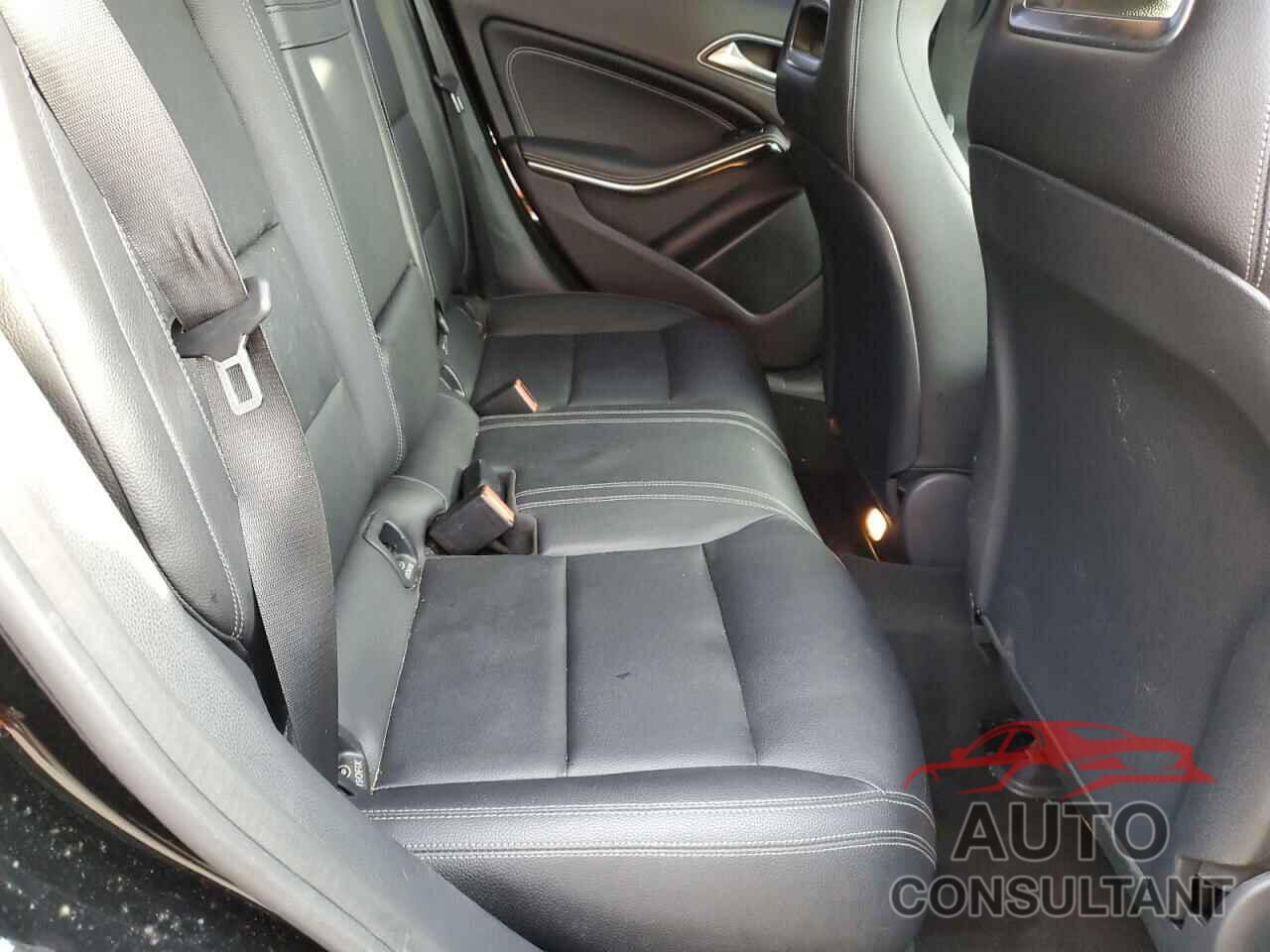 MERCEDES-BENZ CLA-CLASS 2018 - WDDSJ4GB9JN612776