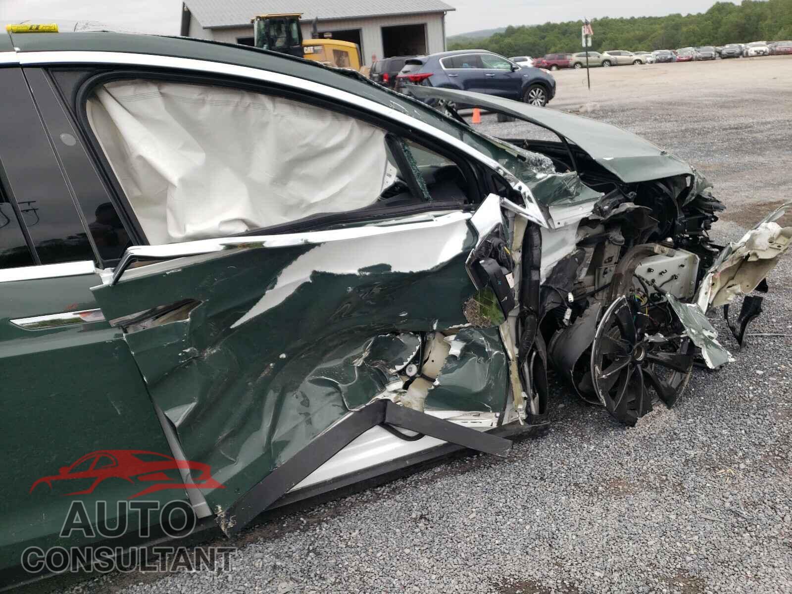 TESLA MODEL X 2017 - 5YJXCBE24HF070450