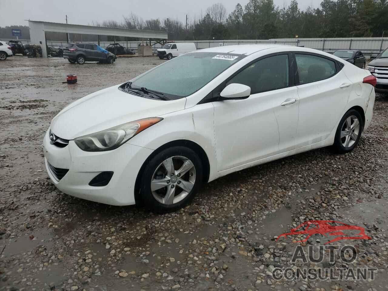 HYUNDAI ELANTRA 2013 - 5NPDH4AE4DH368685