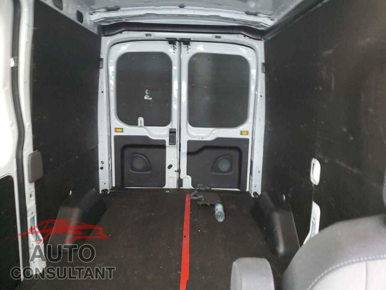 FORD TRANSIT 2021 - 1FTYE1C84MKA79632