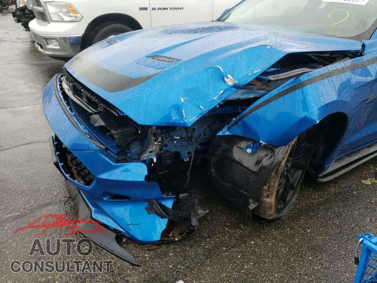 FORD MUSTANG 2019 - 1FA6P8CF4K5203666
