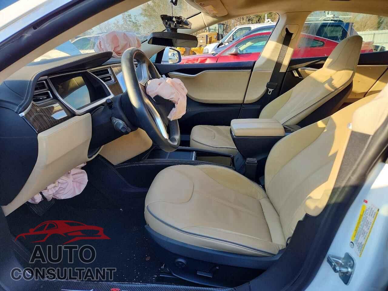 TESLA MODEL S 2013 - 5YJSA1CN5DFP27337